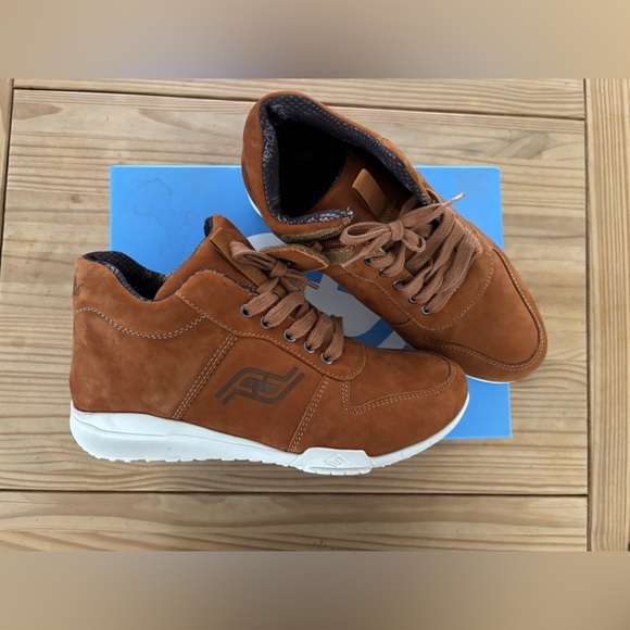 Men's Medimoto Mid-Top Brown Suede Shoe Size 10WW - Picture 8 of 13